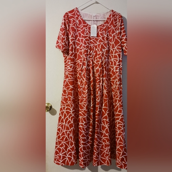 Made with Love‎ Dress sz. LARGE  Great vacation dress, office or casual NWT - Picture 1 of 9
